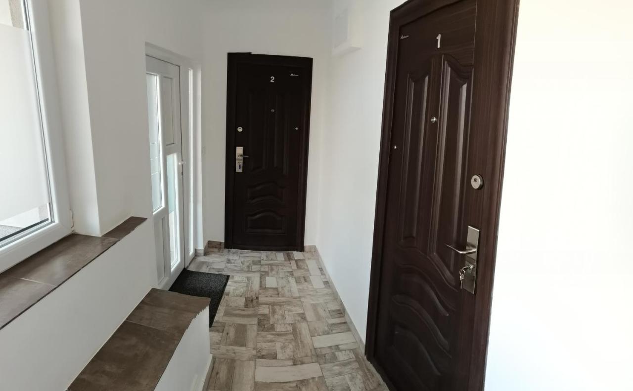 Carla'S Place Ap 2 Oradea Exterior foto